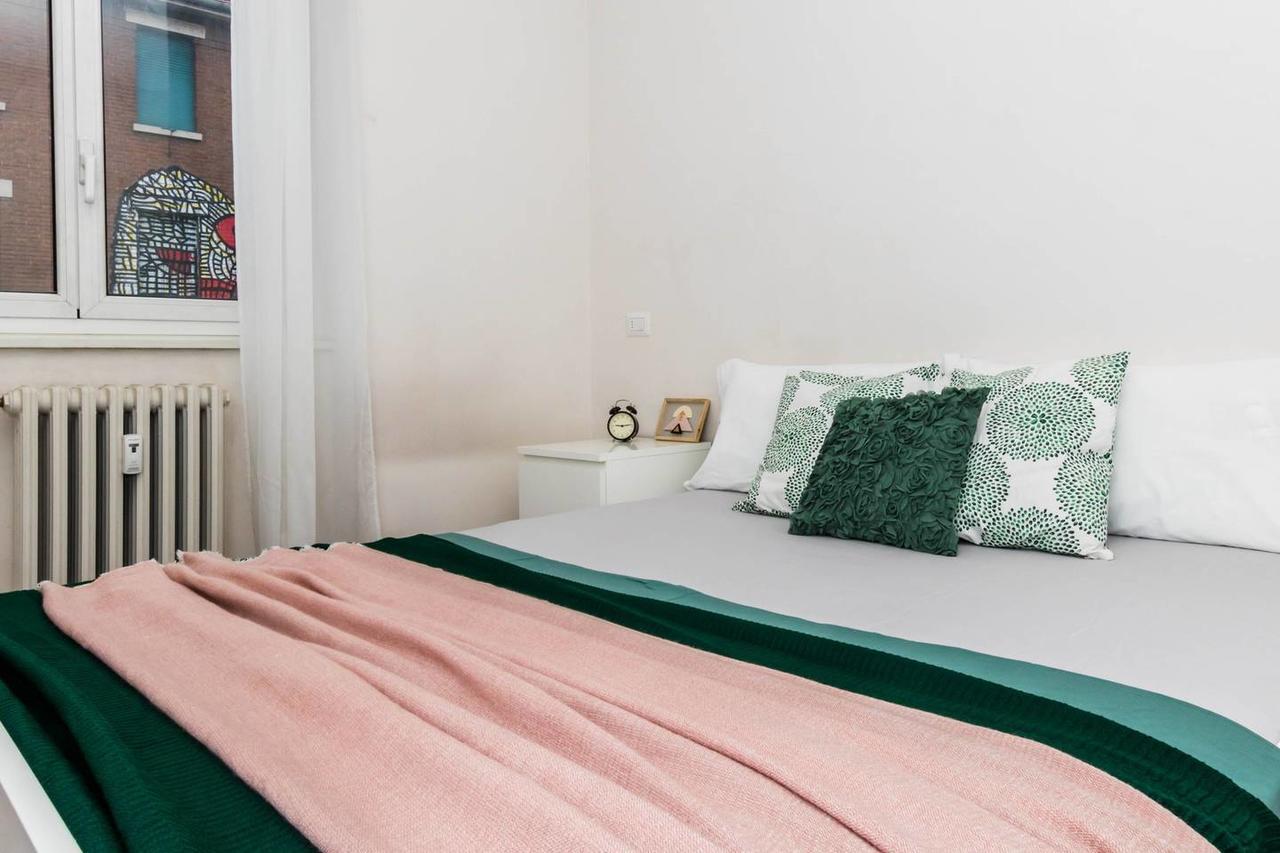 Hintown Street Art House Apartment Милано Екстериор снимка